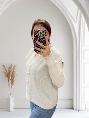 Pull sans manche dentelle 