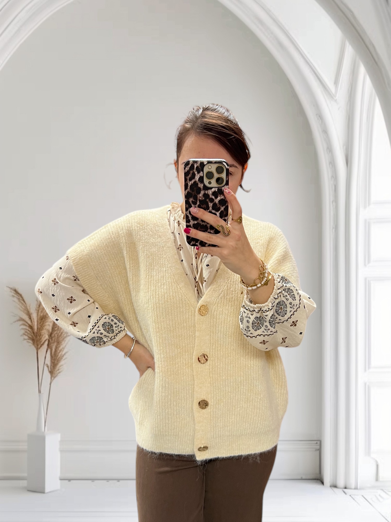 Pull sans manche Anaé beige 