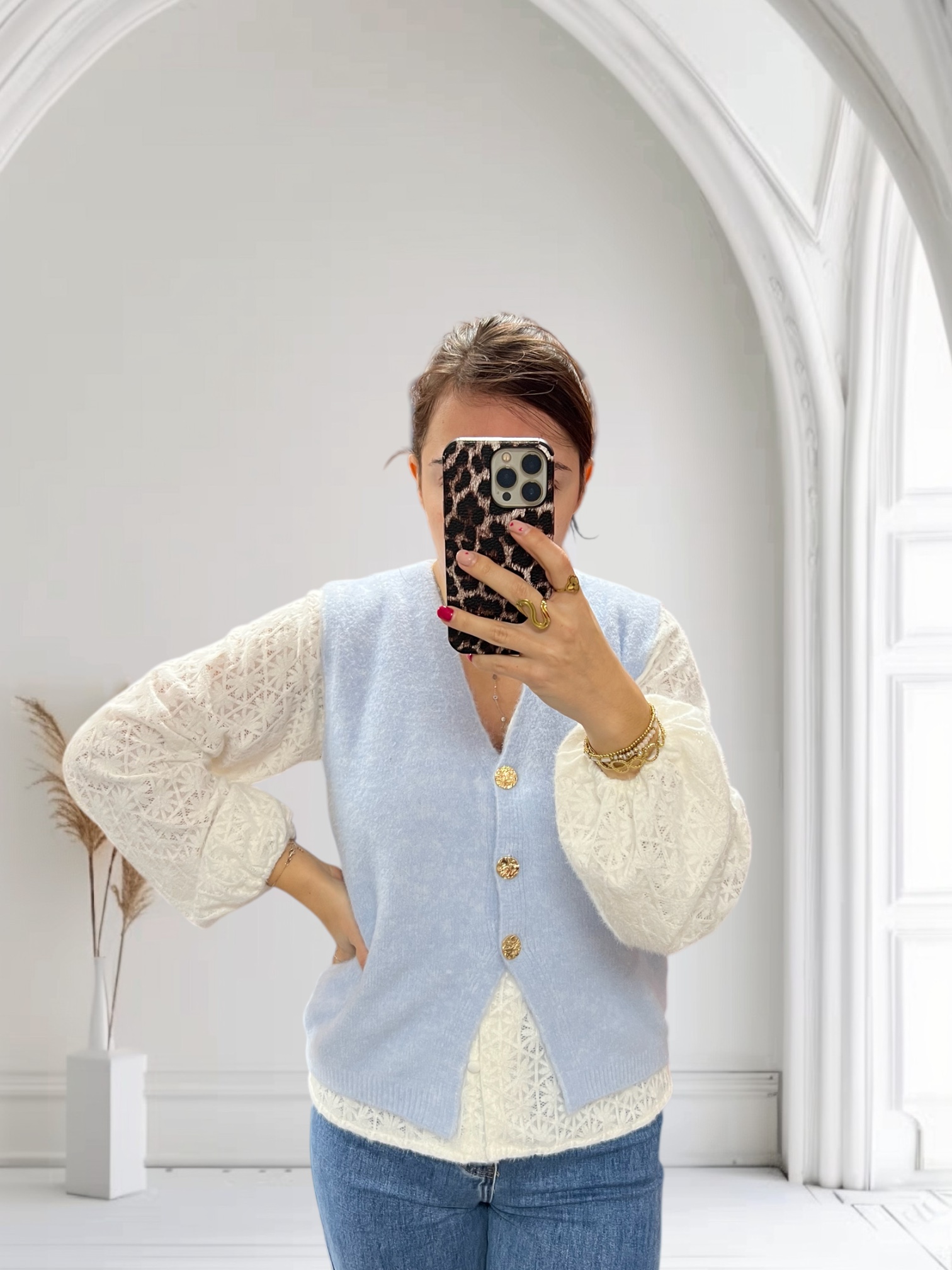 Pull sans manche bleu ciel 