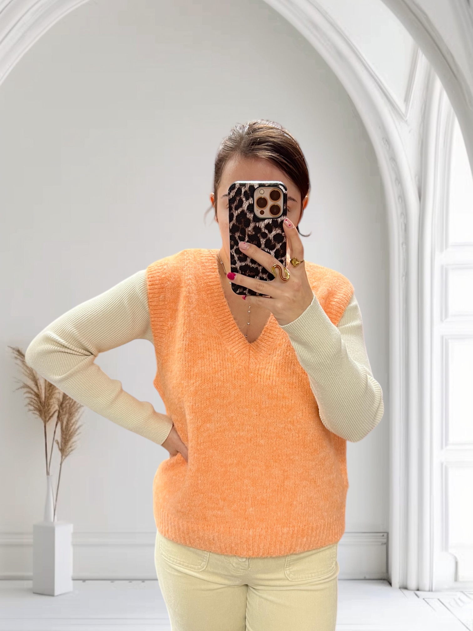 Pull sans manche orange 