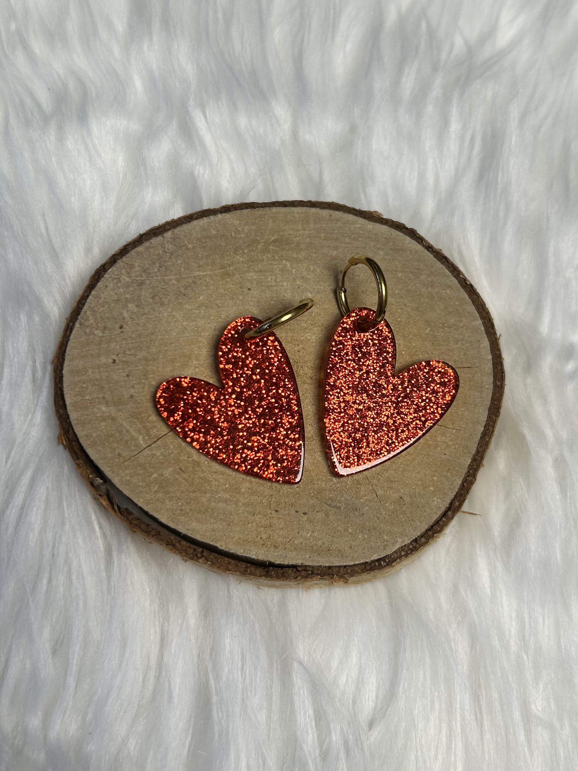 Boucles d'oreilles coeur rouge 