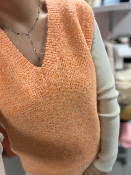 Pull sans manche orange 