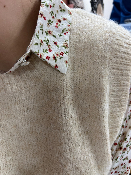 Pull sans manche beige 