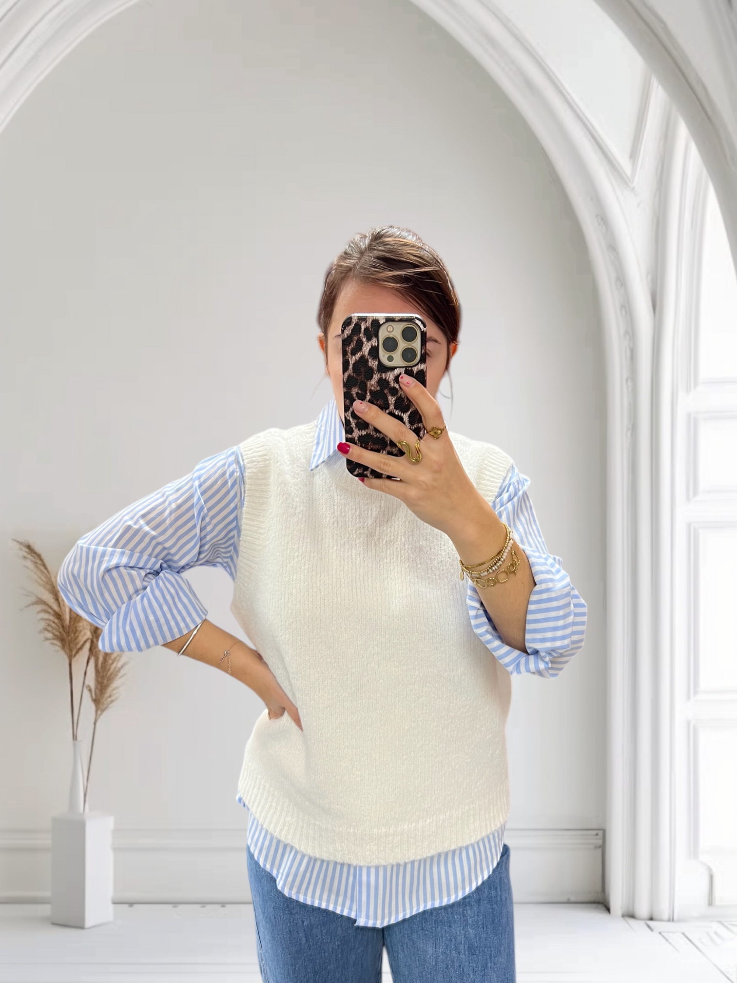 Pull sans manche blanc